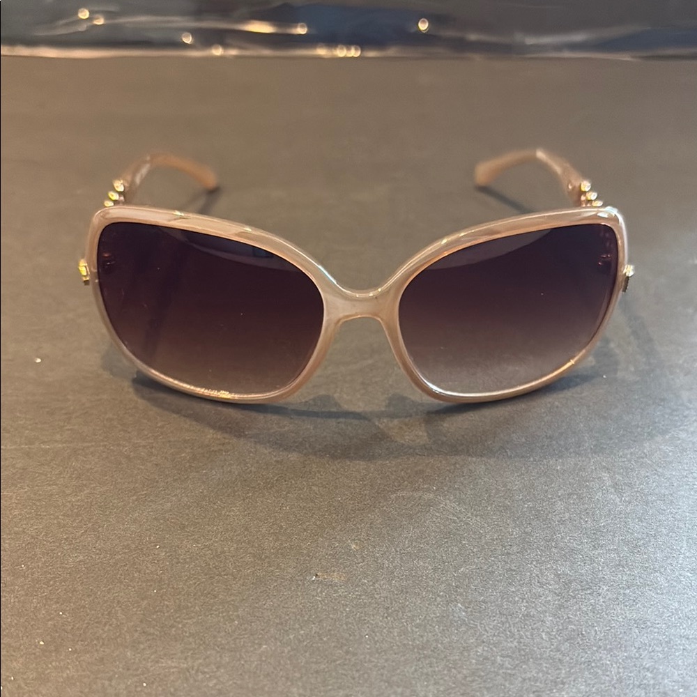 Elegant Tan Sunglasses